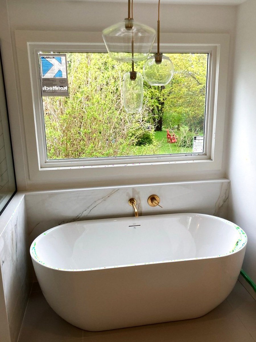 Brass freestanding tub fill