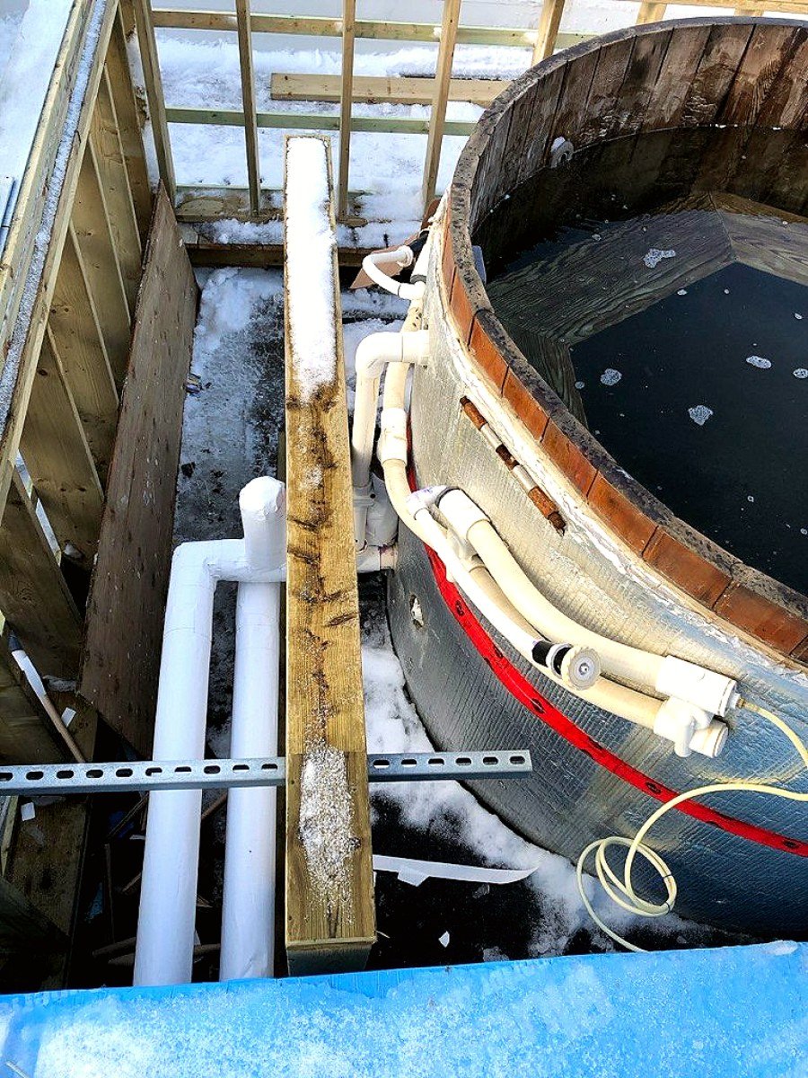 Hot tub side connections