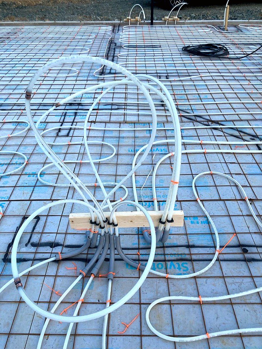 Radiant manifold risers